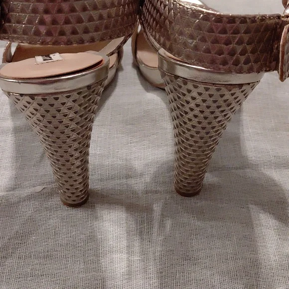 Karl Lagerfeld Cieone Muted Metallic Gold Heeled Sandals - Picture 7 of 9